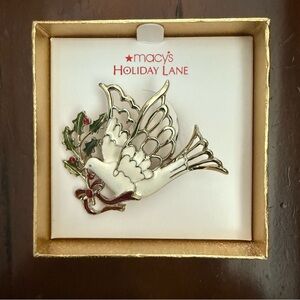 Macy's Holiday Lane turtle dove brooch